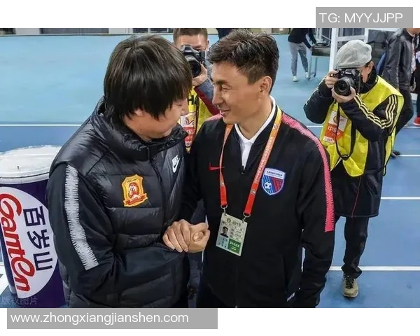 冒充足球明星领奖的惊天骗局揭露背后的真相与阴谋